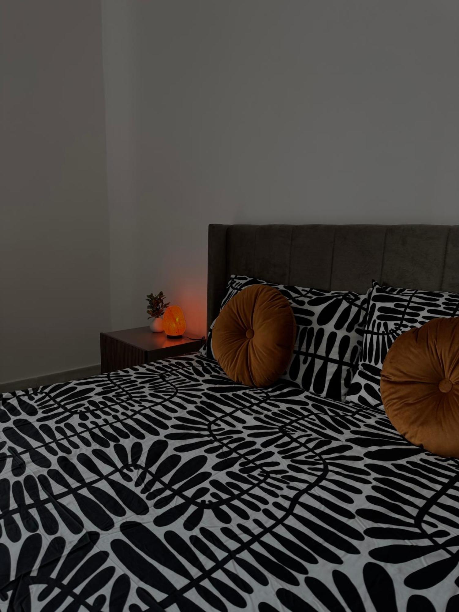 L&S Rooms Монополи Екстериор снимка